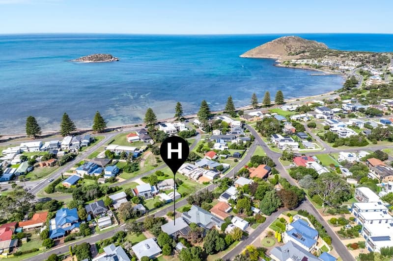 9 Island View Crescent, Encounter Bay - Image 1