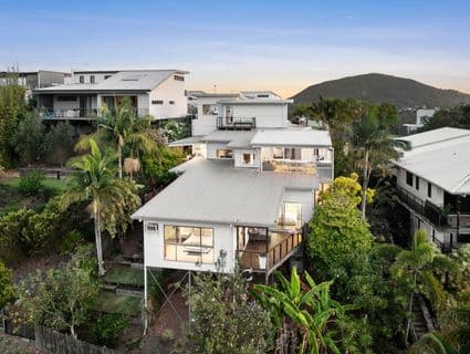 8 Opal Place, Yaroomba - Image 1