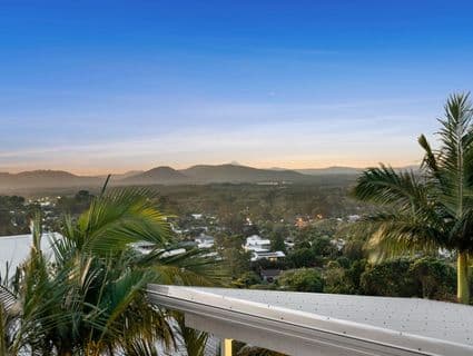 8 Opal Place, Yaroomba - Thumbnail 3