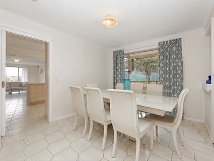 61 Cassinia Crescent, Meadow Heights - Thumbnail 5