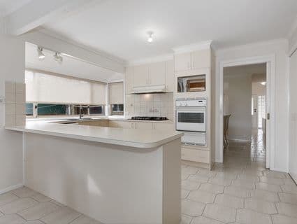 61 Cassinia Crescent, Meadow Heights - Thumbnail 7