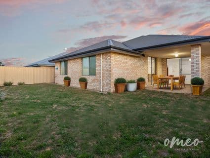 80 Bellingham Road, Hammond Park - Thumbnail 2