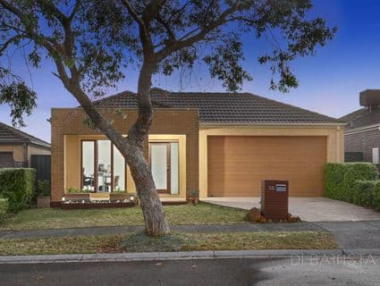 58 Centennial Park Drive, Craigieburn - Image 1