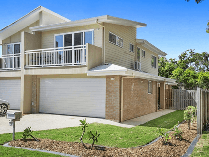 2/10 Tess Road, Coomera - Image 1