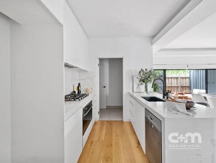 50 Walter Street, Hadfield - Thumbnail 6