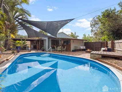 102 Main Street, Redland Bay - Image 1