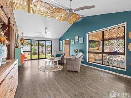 102 Main Street, Redland Bay - Thumbnail 5