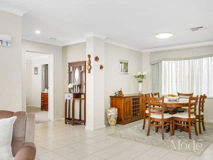 2/13 Kitchener Road, Melville - Thumbnail 2