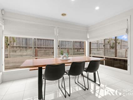 35 Manna Gum Drive, Pakenham - Thumbnail 7