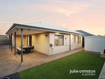 14 Nutcote Road, Banksia Grove - Thumbnail 3