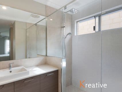 18 Willandra Parkway, Wandi - Thumbnail 8