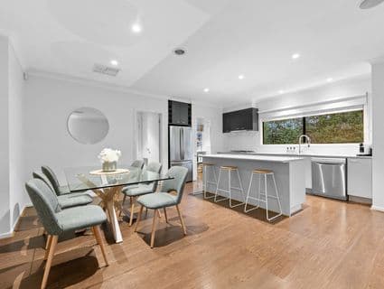 8 Dacite Way, Craigieburn - Thumbnail 7