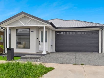 8 Huntsville Street, Sunbury - Image 1