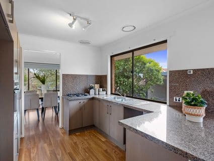 183 Erinbank Crescent, Attwood - Thumbnail 6