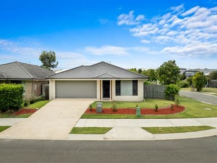 65 Fantail Avenue, Redbank Plains - Thumbnail 2