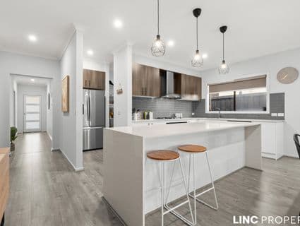 25 Cheddington Road, Cranbourne East - Thumbnail 5