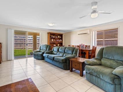 4 Charles Avenue, Pimpama - Thumbnail 8