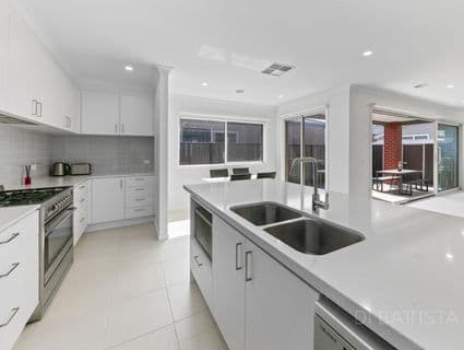 23 Flaubert Road, Craigieburn - Thumbnail 5