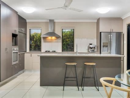 15 Osterlund Place, Burdell - Thumbnail 8
