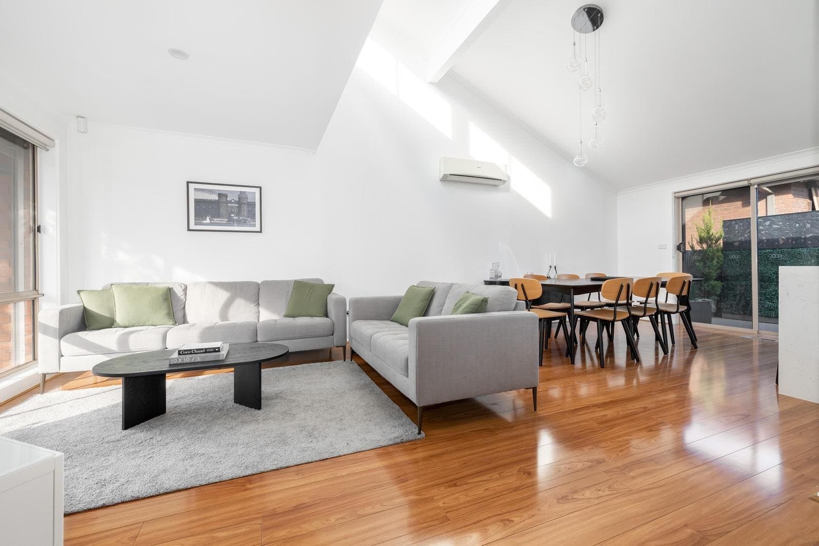 2/39 York Street, Pascoe Vale South VIC 3044, Pascoe Vale South - Thumbnail 2