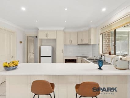 6 Black Avenue, Gisborne - Thumbnail 2