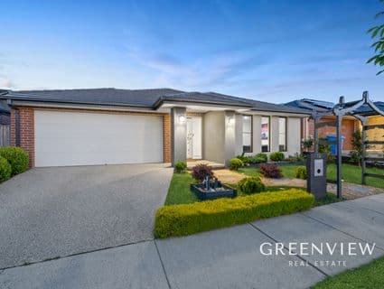 12 Amburla Drive, Cranbourne North - Image 1