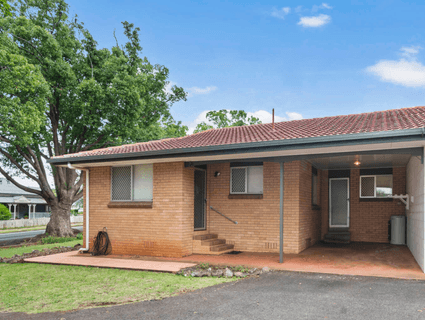 1 & 2/72 Hume Street, North Toowoomba - Thumbnail 5
