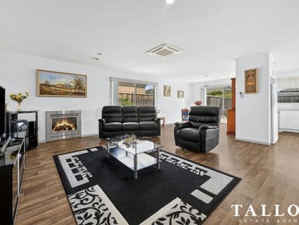 39 Georgia Way, Hastings - Thumbnail 2