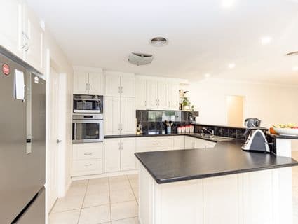 11 Cutri Drive, Swan Hill - Thumbnail 5