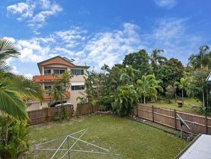 307 Lake Street, Cairns North - Thumbnail 2