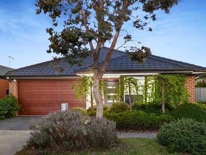 12 Geyser Street, Craigieburn - Image 1
