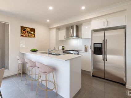 13 Naren Street, Spring Mountain - Thumbnail 5