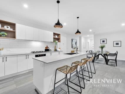 2 Anice Street, Cranbourne East - Thumbnail 2