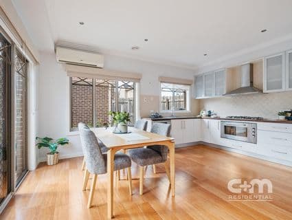 2/4 Plymouth Avenue, Pascoe Vale - Thumbnail 5