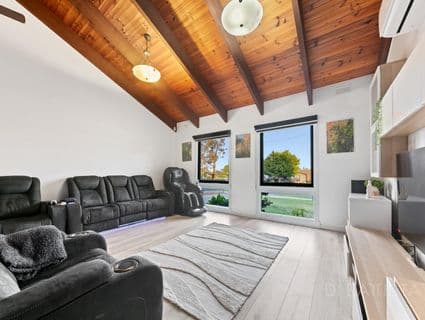 40 Langdon Crescent, Craigieburn - Thumbnail 3
