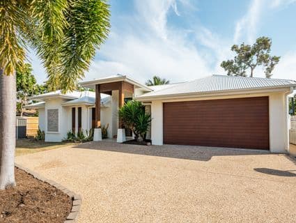 3 Marita Court, Bushland Beach - Image 1