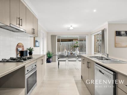 404, Cranbourne - Thumbnail 4