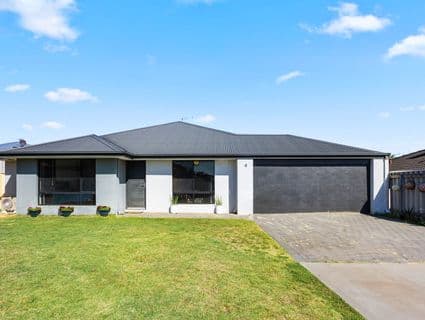 6 Nenagh Close, Orelia - Image 1