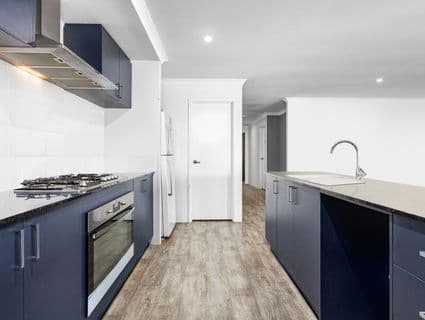 6 Nenagh Close, Orelia - Thumbnail 4