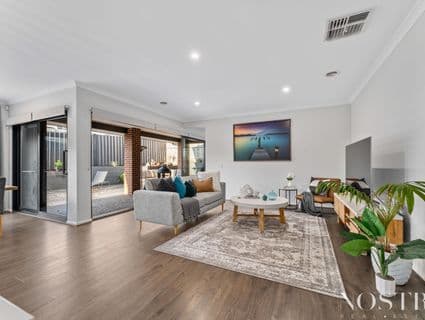 15 Burnett Drive, Beveridge - Thumbnail 2