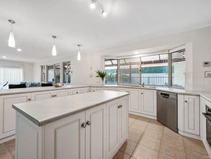 31 Parkway Circuit, Parafield Gardens - Thumbnail 6
