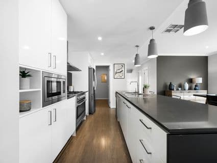 16 Cherrywood Avenue, Manor Lakes - Thumbnail 3