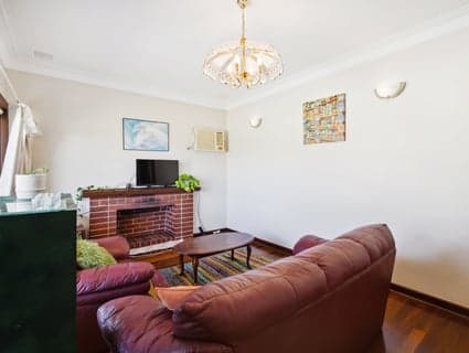 404, Cloverdale - Thumbnail 7
