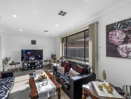 14 Colignan Court, Meadow Heights - Thumbnail 4