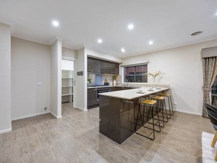 5 Mcallister Drive, Cranbourne East - Thumbnail 4