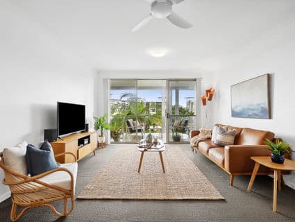 1310/27 Boardwalk Boulevard, Mount Coolum - Thumbnail 3