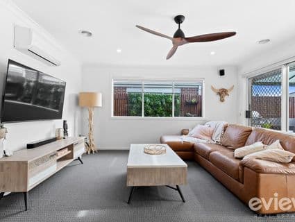 51 Broderick Road, Carrum Downs - Thumbnail 2