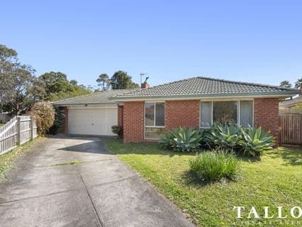13 Brydon Court, Hastings - Image 1