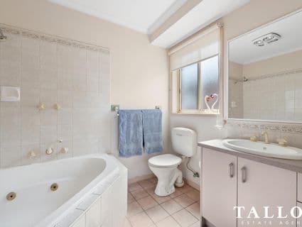13 Brydon Court, Hastings - Thumbnail 8