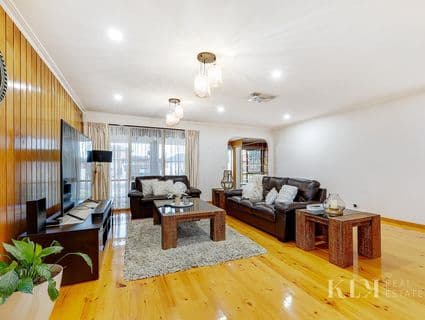 12 Abercarn Avenue, Craigieburn - Thumbnail 3